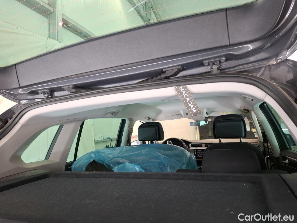  Volkswagen  Tiguan VOLKSWAGEN  / 2020 / 5P / SUV 2.0 TDI 150 DSG7 Life Business #14