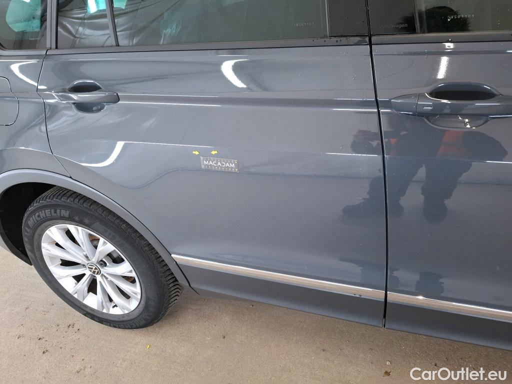  Volkswagen  Tiguan VOLKSWAGEN  / 2020 / 5P / SUV 2.0 TDI 150 DSG7 Life Business #10
