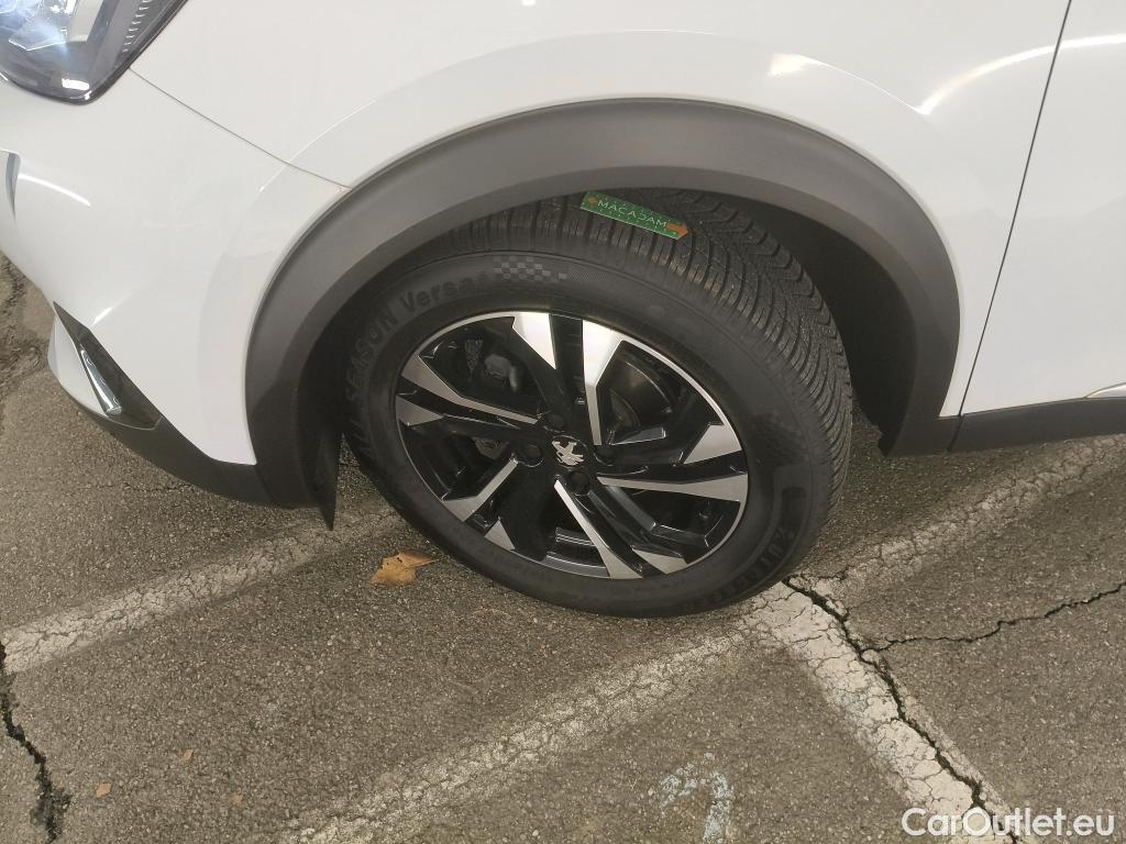  Peugeot  2008  Allure Business 1.2 PureTech 100CV BVM6 E6d #7