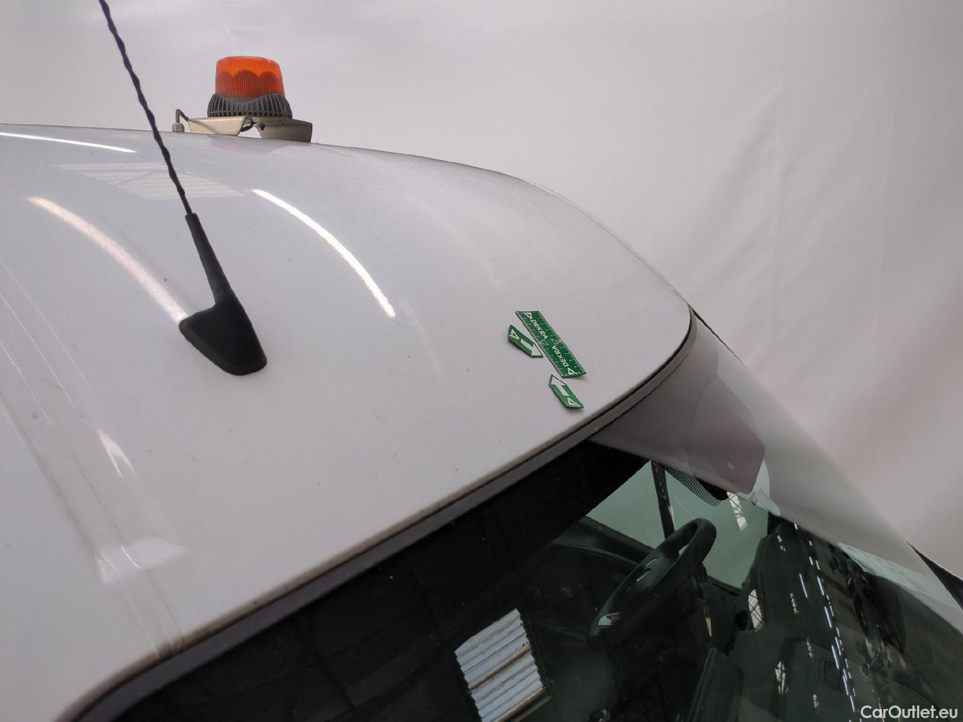  Renault  Master RENAULT  / 2019 / 4P / Fourgon tôlé CA Tr GCF F3500 L2H2 Energy dCi 180 #17