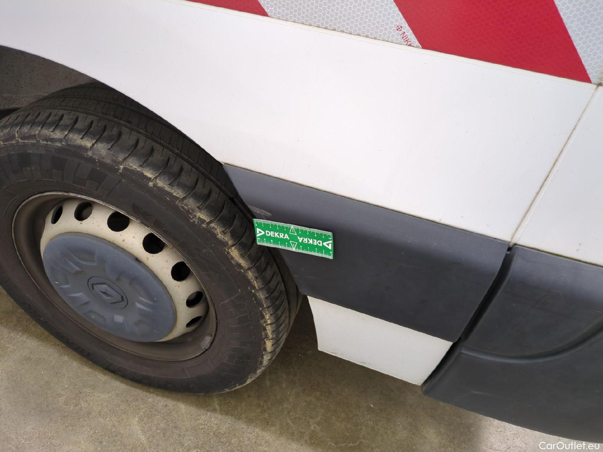  Renault  Master RENAULT  / 2019 / 4P / Fourgon tôlé CA Tr GCF F3500 L2H2 Energy dCi 180 #10