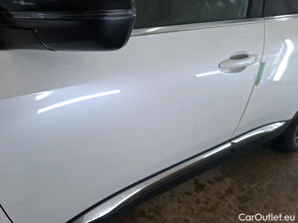  Peugeot  3008 PEUGEOT  / 2020 / 5P / SUV 1.6 HYBRID4 300 E-EAT8 GT Pack #1