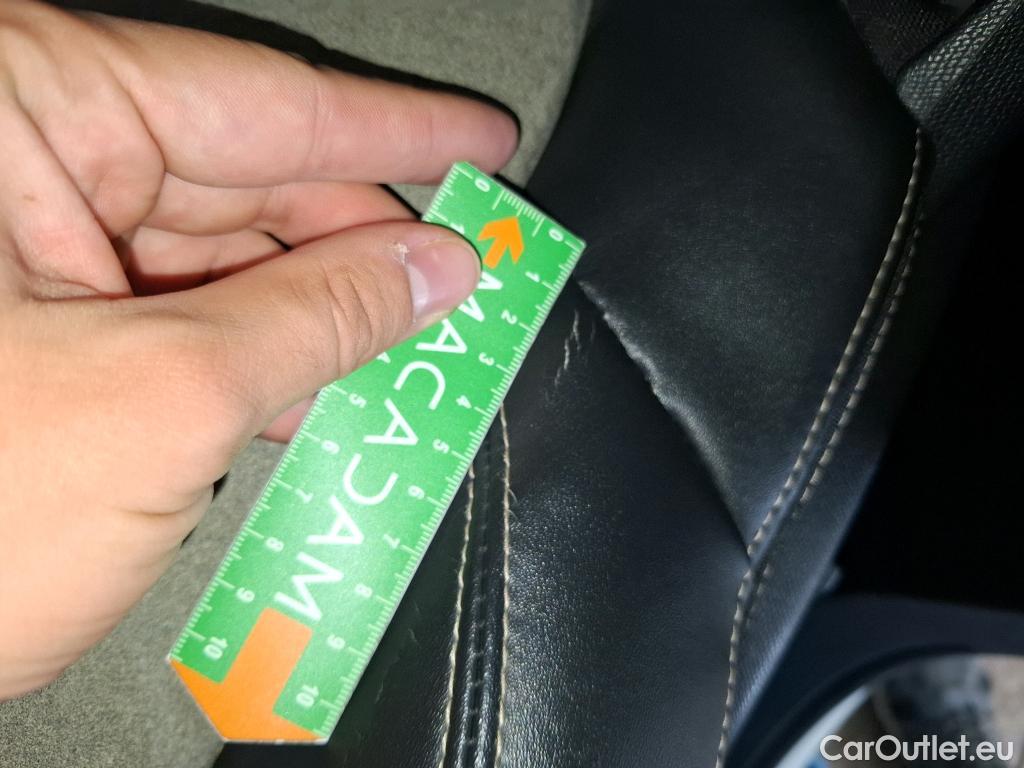  Peugeot  3008 PEUGEOT  / 2020 / 5P / SUV 1.6 HYBRID4 300 E-EAT8 GT Pack #8