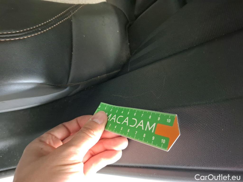  Peugeot  3008 PEUGEOT  / 2020 / 5P / SUV 1.6 HYBRID4 300 E-EAT8 GT Pack #10