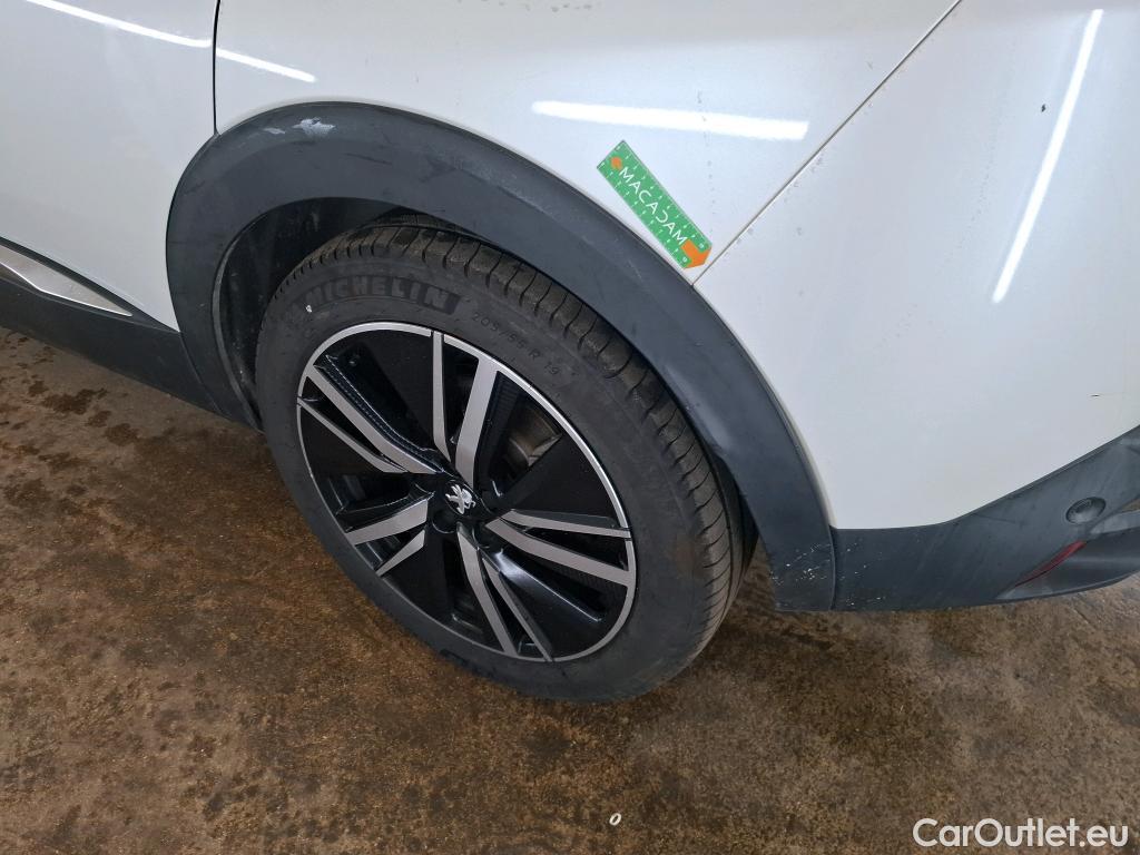  Peugeot  3008 PEUGEOT  / 2020 / 5P / SUV 1.6 HYBRID4 300 E-EAT8 GT Pack #11