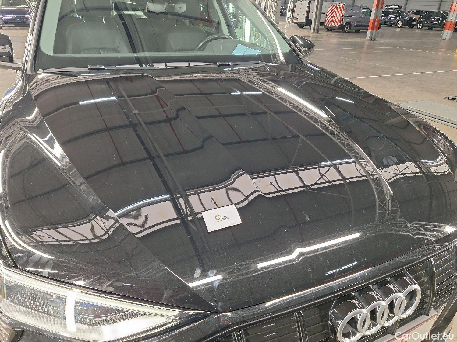  Audi  E-TRON Audi,  '19 BEV, Audi  55 Quattro Advanced 5d #24