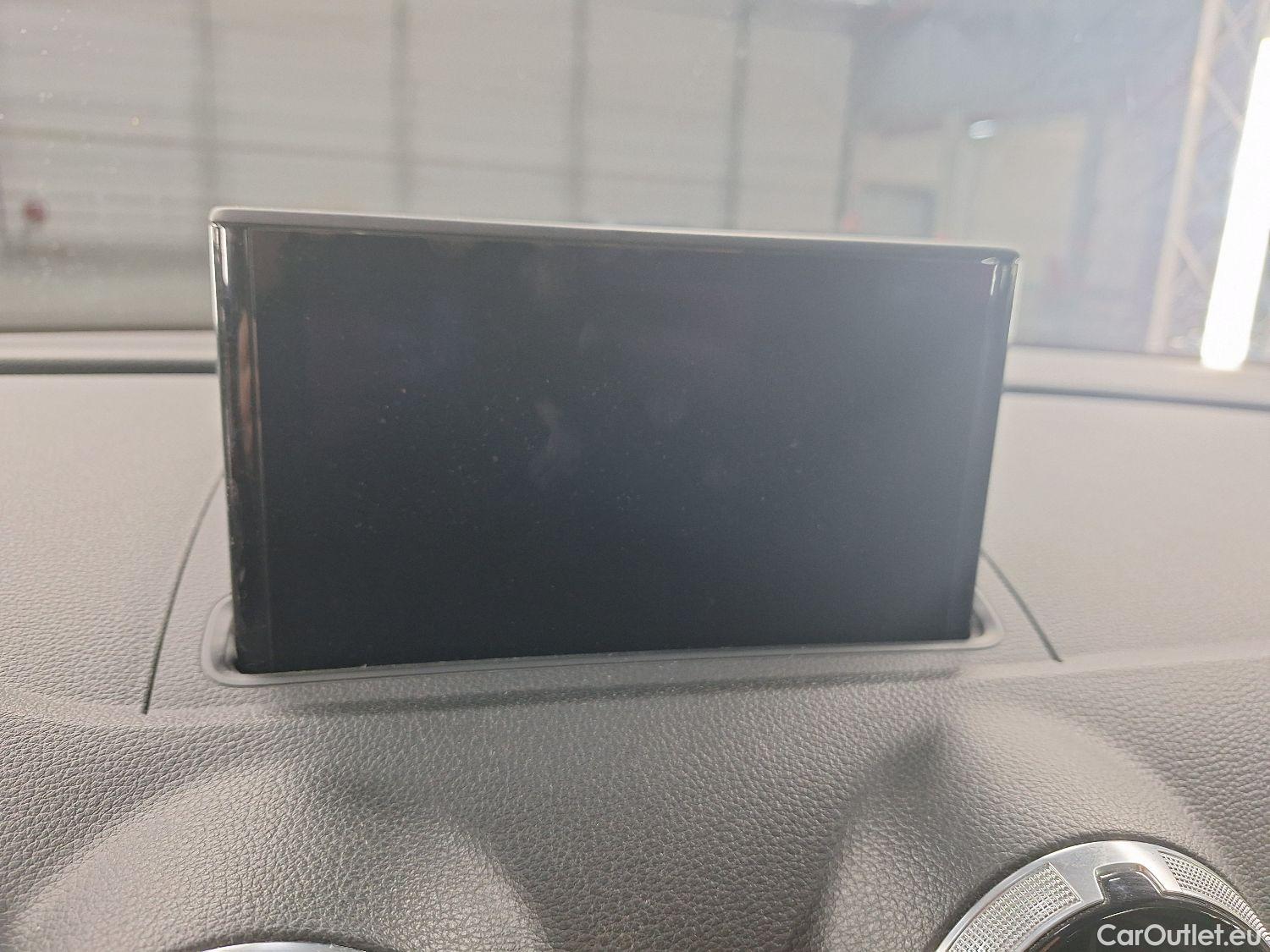  Audi  A3 Audi,  Berline FL'16, Audi  Berline 2.0 TDi 35 110kW Sport 4d #1