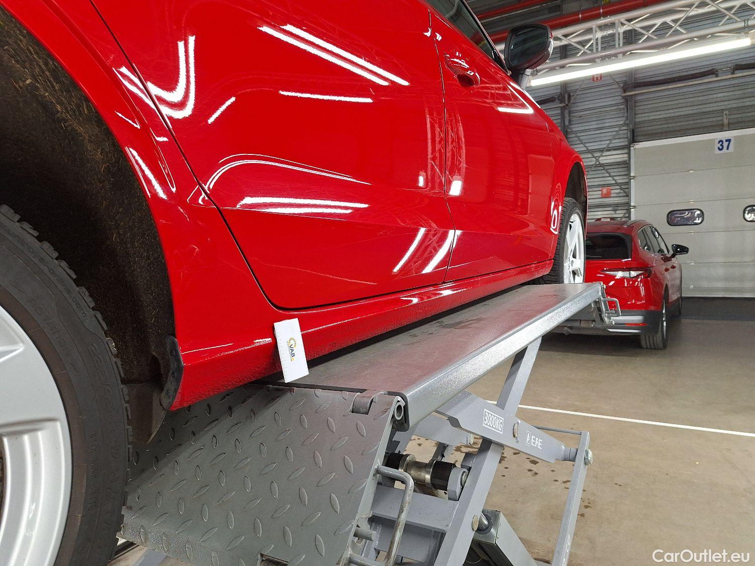  Audi  A3 Audi,  Berline FL'16, Audi  Berline 2.0 TDi 35 110kW Sport 4d #16