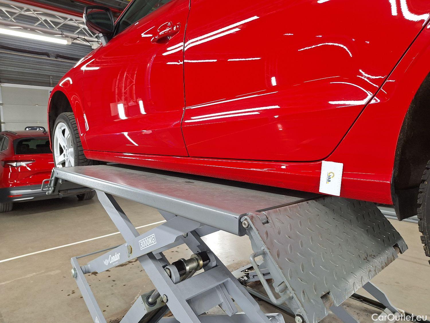  Audi  A3 Audi,  Berline FL'16, Audi  Berline 2.0 TDi 35 110kW Sport 4d #23