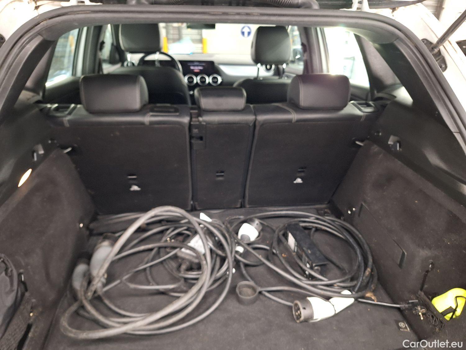  Mercedes  GLA Mercedes,  '20 PHEV, Mercedes-Benz   250e Business Solution 5d #47