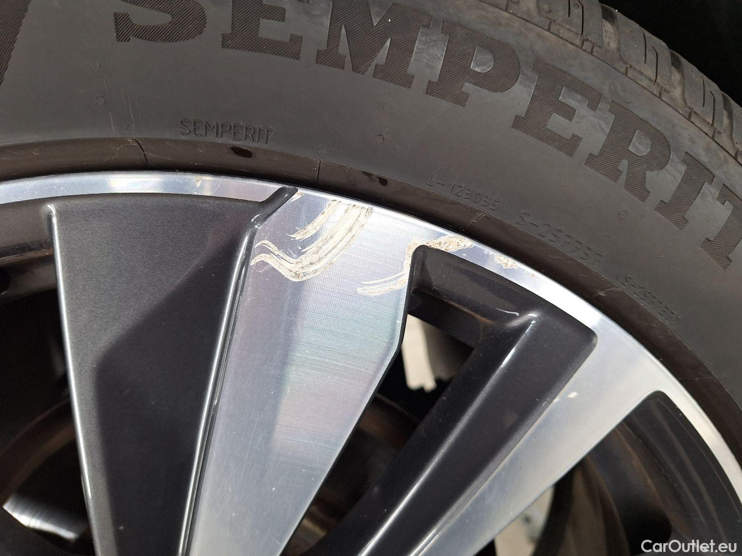  Peugeot  5008 Peugeot,  '16, Peugeot  1.5 BlueHDi 96kW S&S EAT8 GT Line 5d 7pl #4