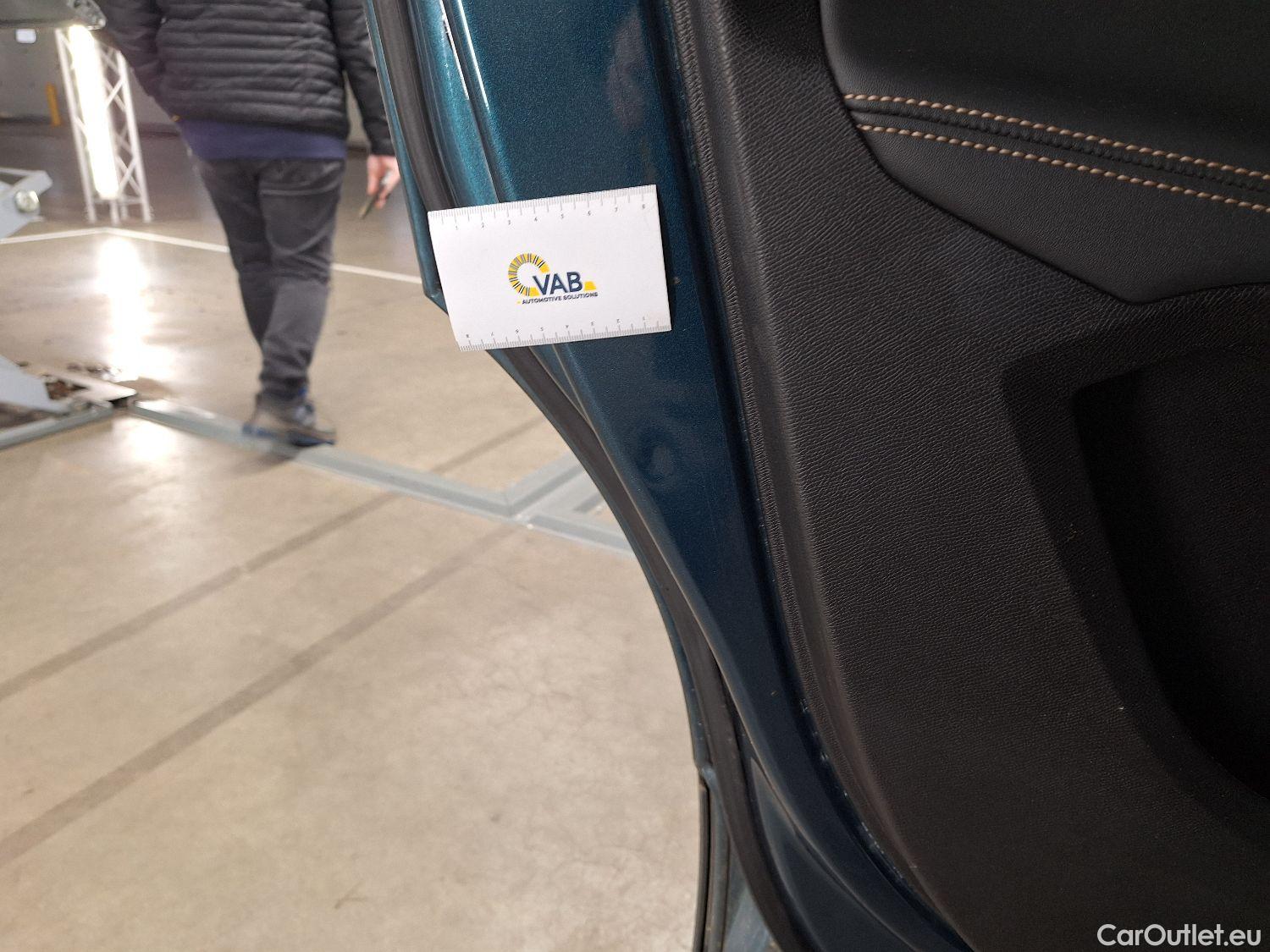  Peugeot  5008 Peugeot,  '16, Peugeot  1.5 BlueHDi 96kW S&S EAT8 GT Line 5d 7pl #17