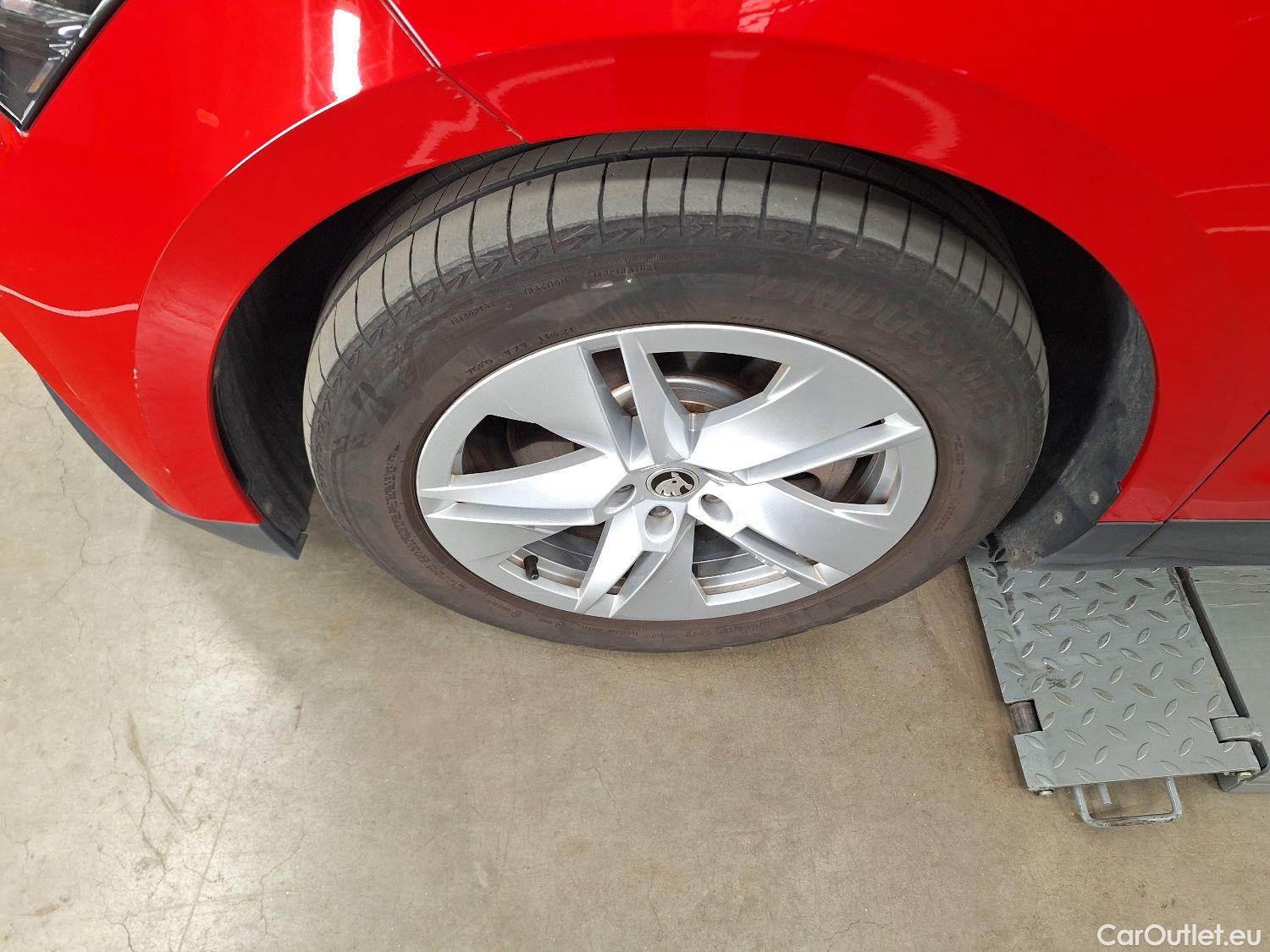  Skoda  ENYAQ Skoda,  '21 BEV, Skoda  iV 80 5d #30