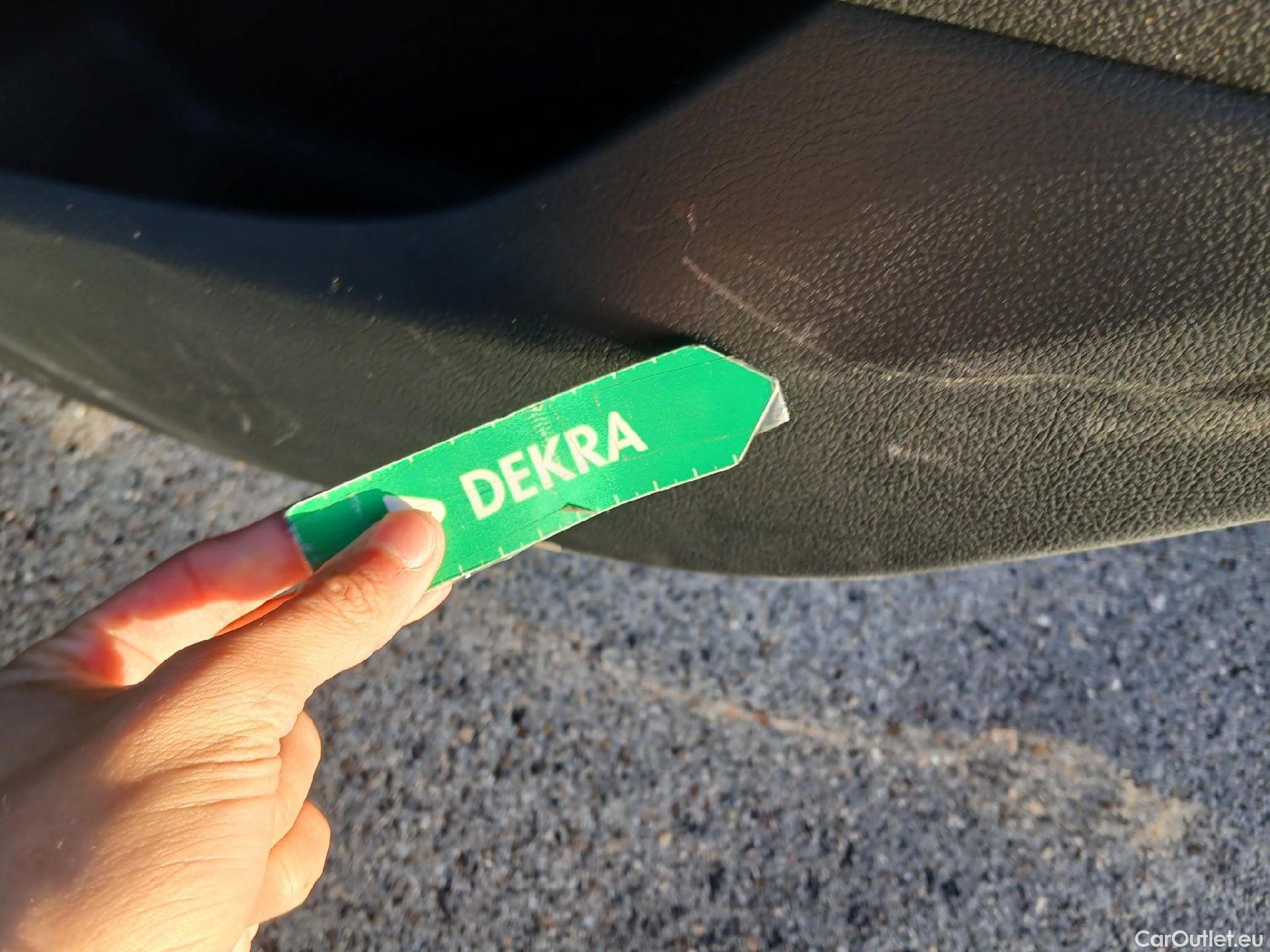  Bmw  Serie 2 BMW  Gran Tourer/2018/5P/monovolumen compacto 218d xDrive #25