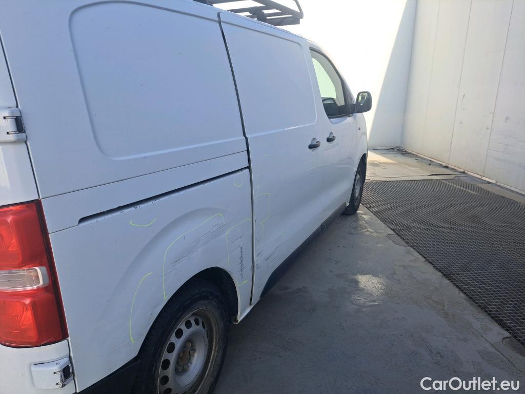  Citroen  Jumpy CITROEN  / 2016 / 4P / furgón Talla M BlueHDi 85KW (115CV) 6v Confort #76