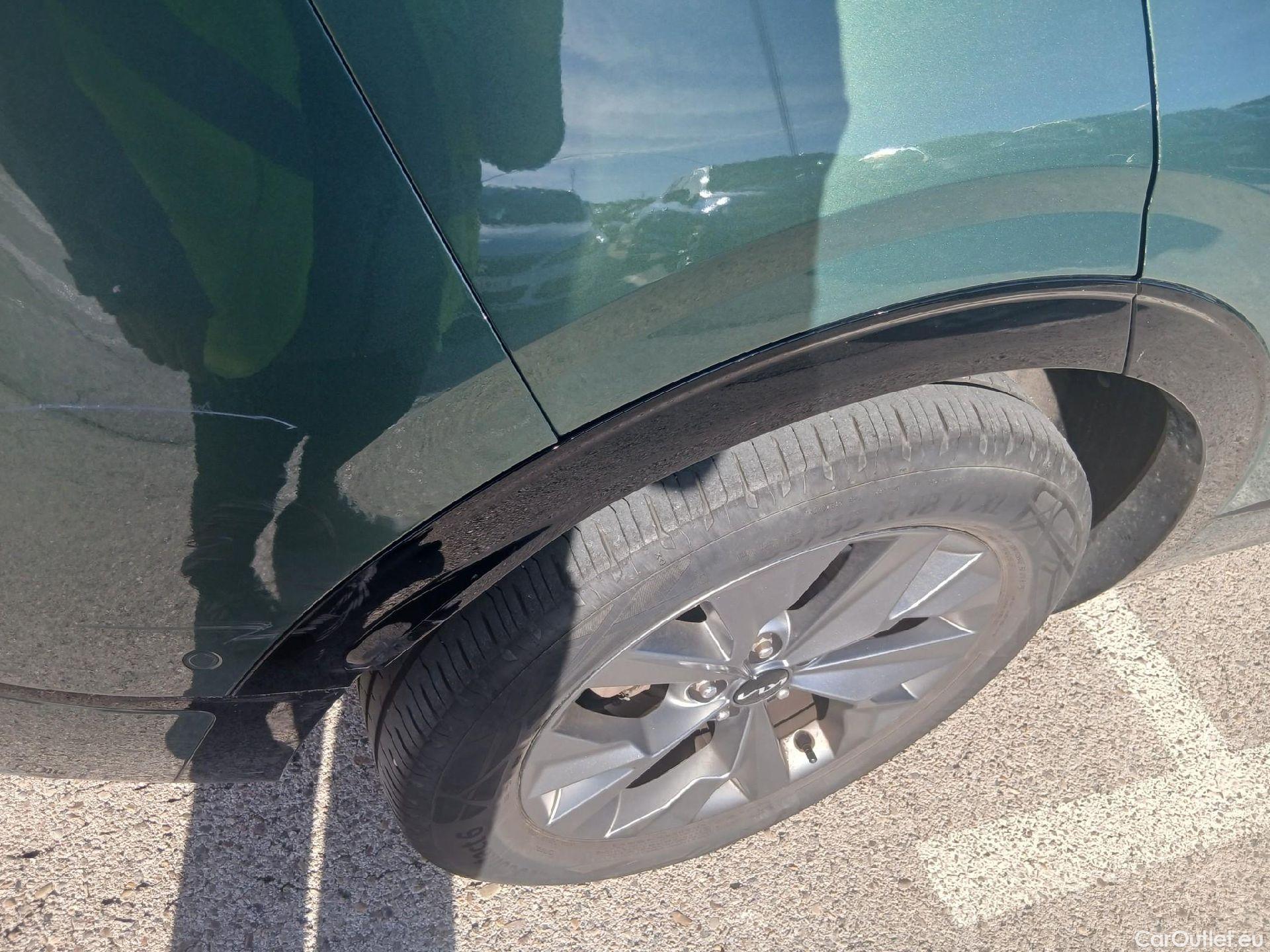  KIA  Sportage KIA  / 2022 / 5P / todoterreno 1.6 T-GDi HEV 171kW (230CV) GT-line 4X2 #31