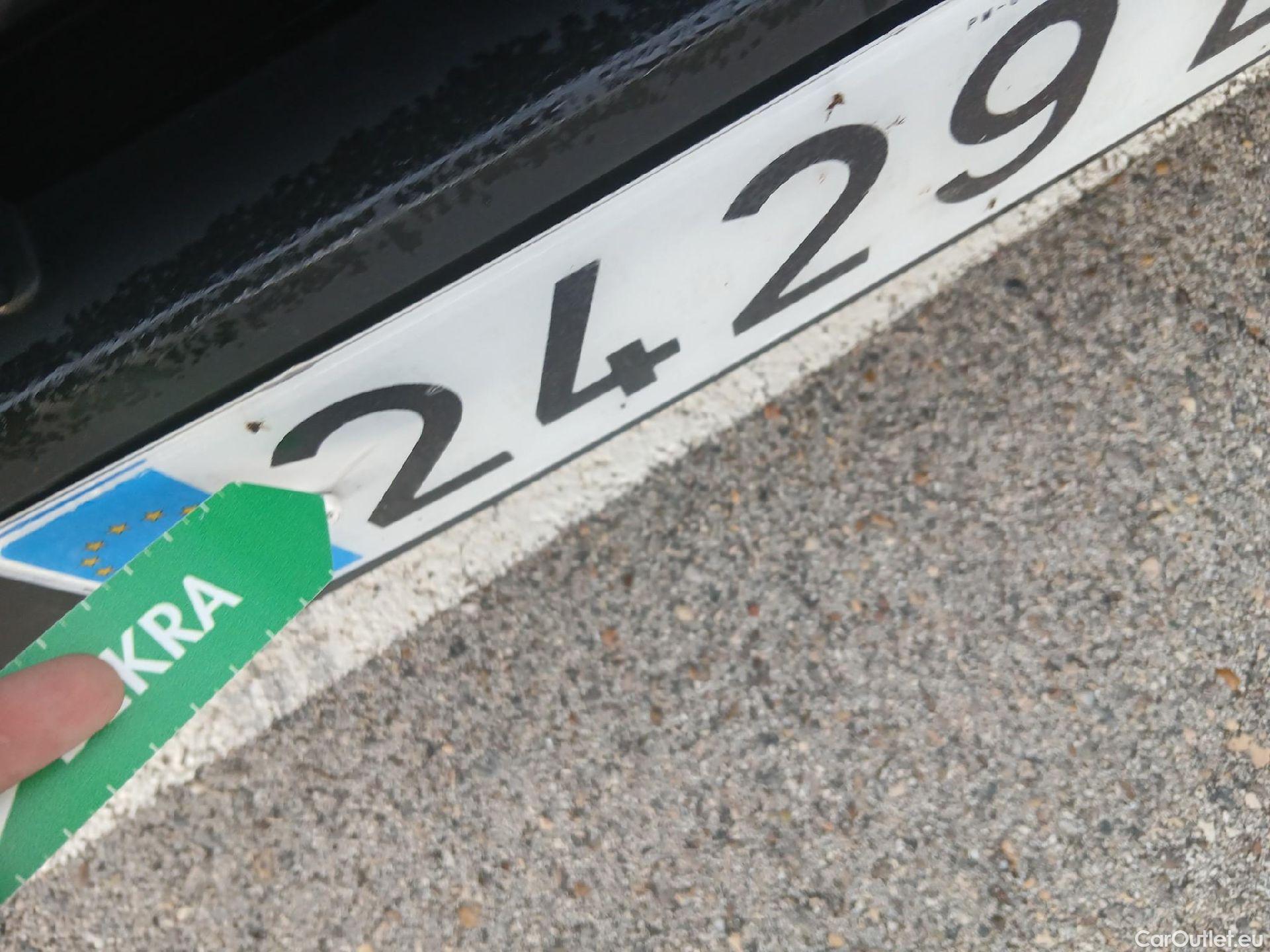  Peugeot  Boxer PEUGEOT  / 2014 / 4P / furgón 330 L1 H1 BHDI 88kW (120CV) S&S 6 Vel. M #25