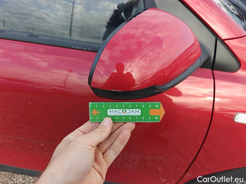  KIA  STONIC KIA  / 2017 / 5P / todoterreno 1.0 T-GDi 74kW (100CV) MHEV iMT Concept #47