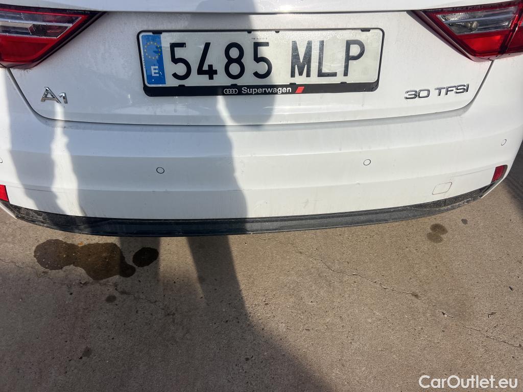  Audi  A1 Sportback AUDI A1 / 2018 / 5P / berlina con portón Sportback Advanced 30 TFSI 81kW (110CV) #15