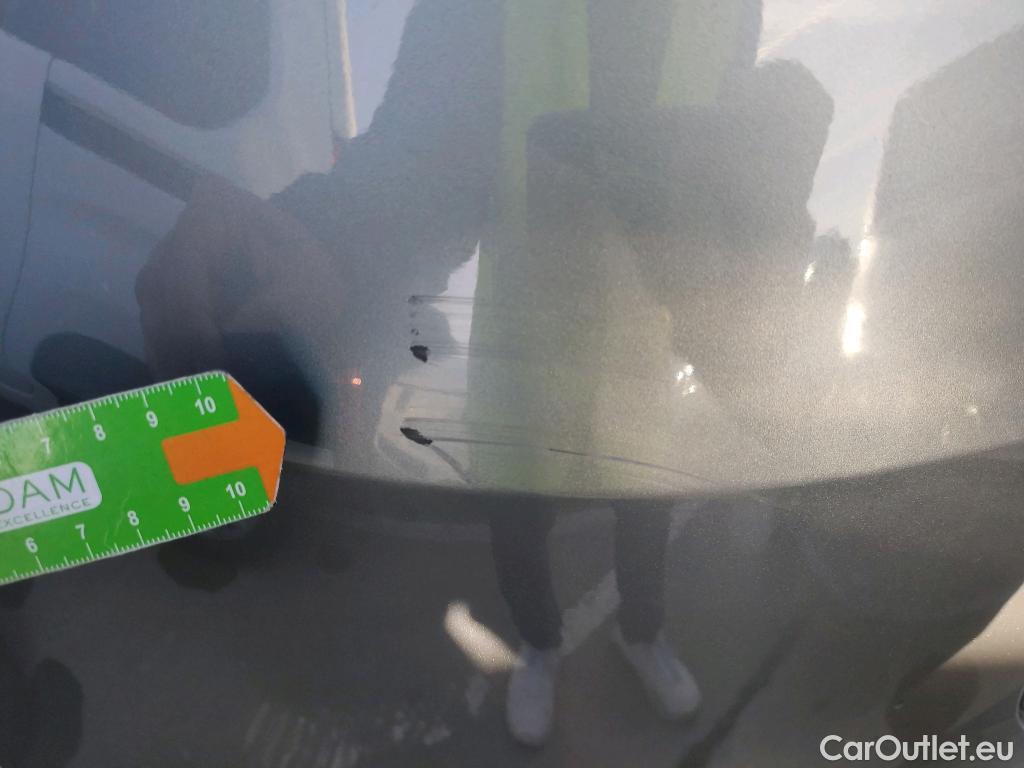  KIA  Sportage KIA  / 2018 / 5P / todoterreno 1.6 GDi 97kW (132CV) Black Edition 4x2(SP) #40