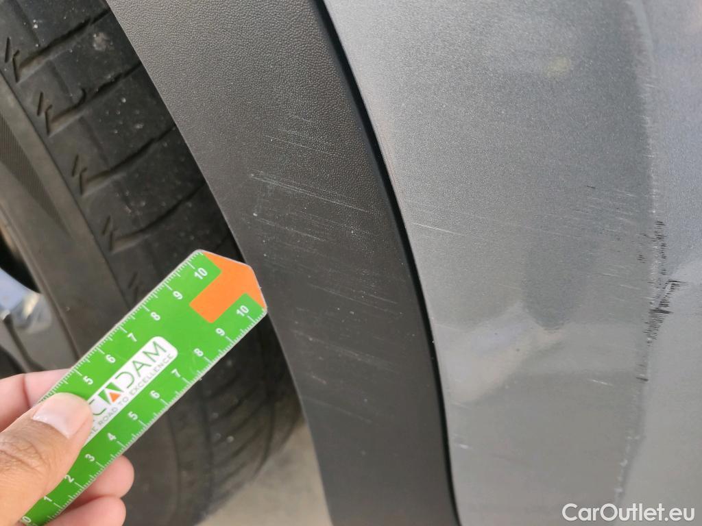  KIA  Sportage KIA  / 2018 / 5P / todoterreno 1.6 GDi 97kW (132CV) Black Edition 4x2(SP) #47