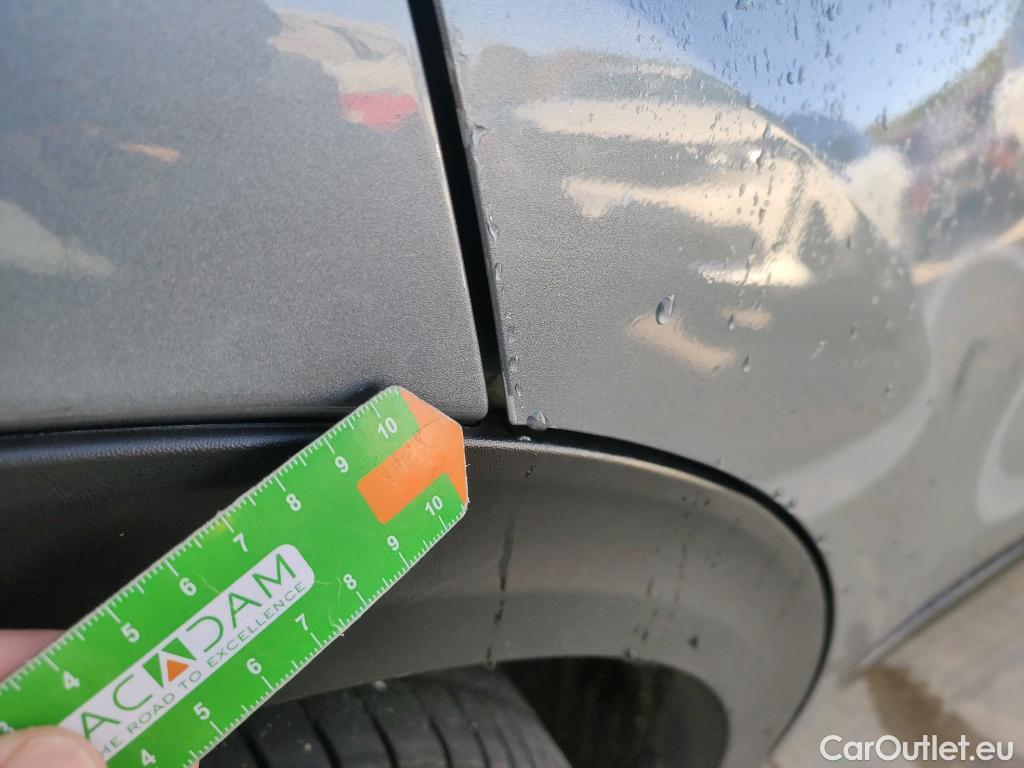  KIA  Sportage KIA  / 2018 / 5P / todoterreno 1.6 GDi 97kW (132CV) Black Edition 4x2(SP) #8