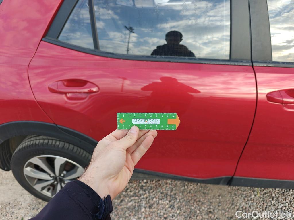  KIA  STONIC KIA  / 2017 / 5P / todoterreno 1.0 T-GDi 74kW (100CV) MHEV iMT Concept #26