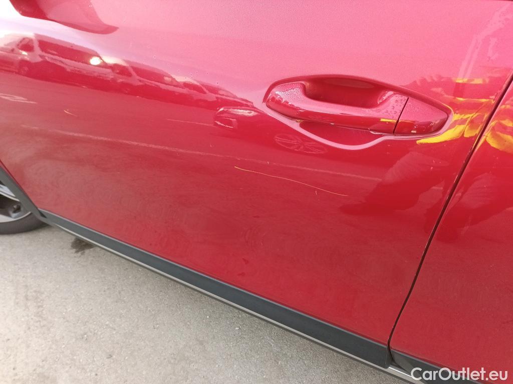  KIA  XCeed KIA  / 2022 / 5P / todoterreno 1.0 T-GDi Drive 88kW (120CV) #1