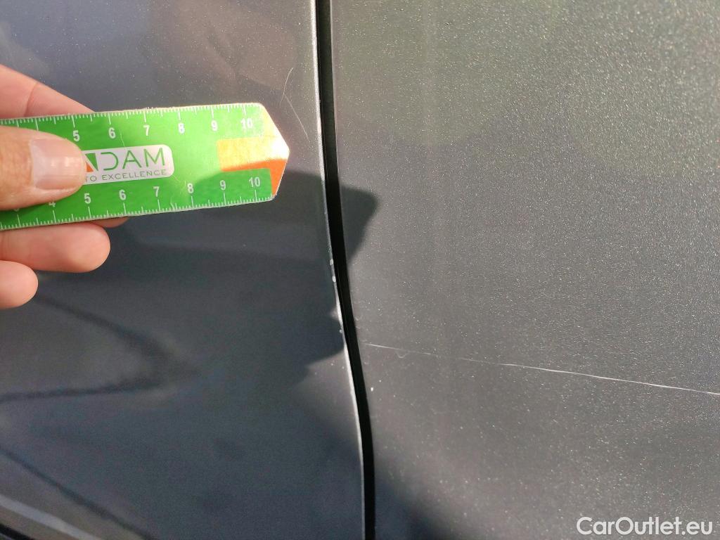  KIA  Sportage KIA  / 2018 / 5P / todoterreno 1.6 GDi 97kW (132CV) Black Edition 4x2(SP) #6