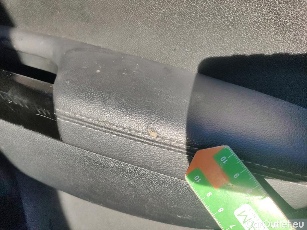  KIA  Sportage KIA  / 2018 / 5P / todoterreno 1.6 GDi 97kW (132CV) Black Edition 4x2(SP) #24