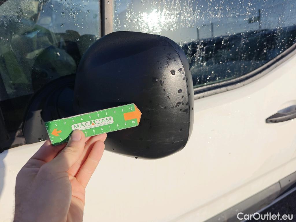  Peugeot  Partner PEUGEOT  / 2018 / 3P / furgón derivado de turismo Pro Standard 600kg BlueHDi 73kW (AC) #86