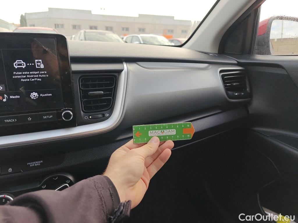  KIA  STONIC KIA  / 2017 / 5P / todoterreno 1.0 T-GDi 74kW (100CV) MHEV iMT Concept #20