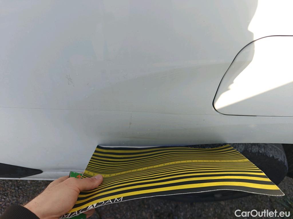  Peugeot  Partner PEUGEOT  / 2018 / 3P / furgón derivado de turismo Pro Standard 600kg BlueHDi 73kW (AC) #3