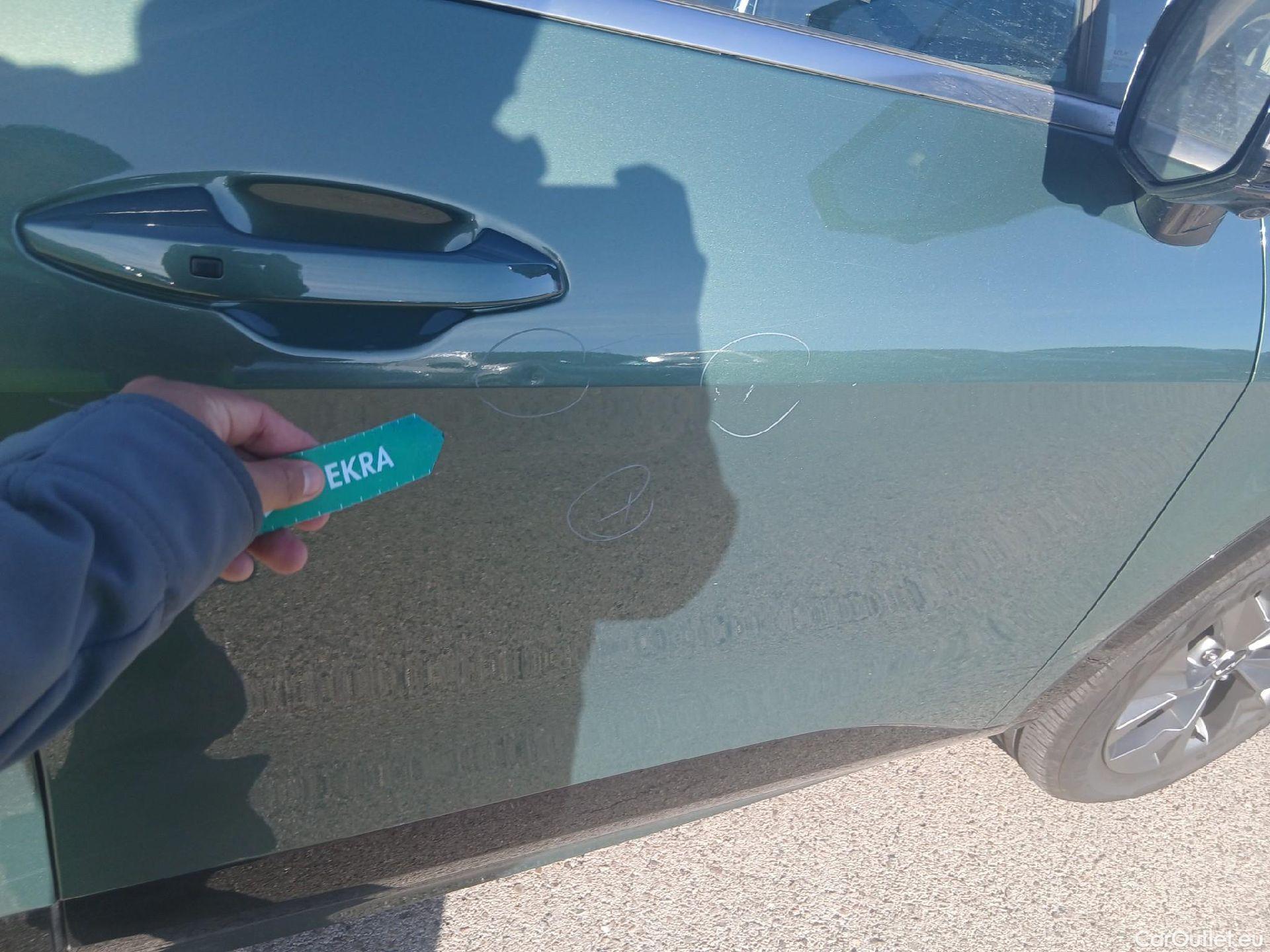  KIA  Sportage KIA  / 2022 / 5P / todoterreno 1.6 T-GDi HEV 171kW (230CV) GT-line 4X2 #42