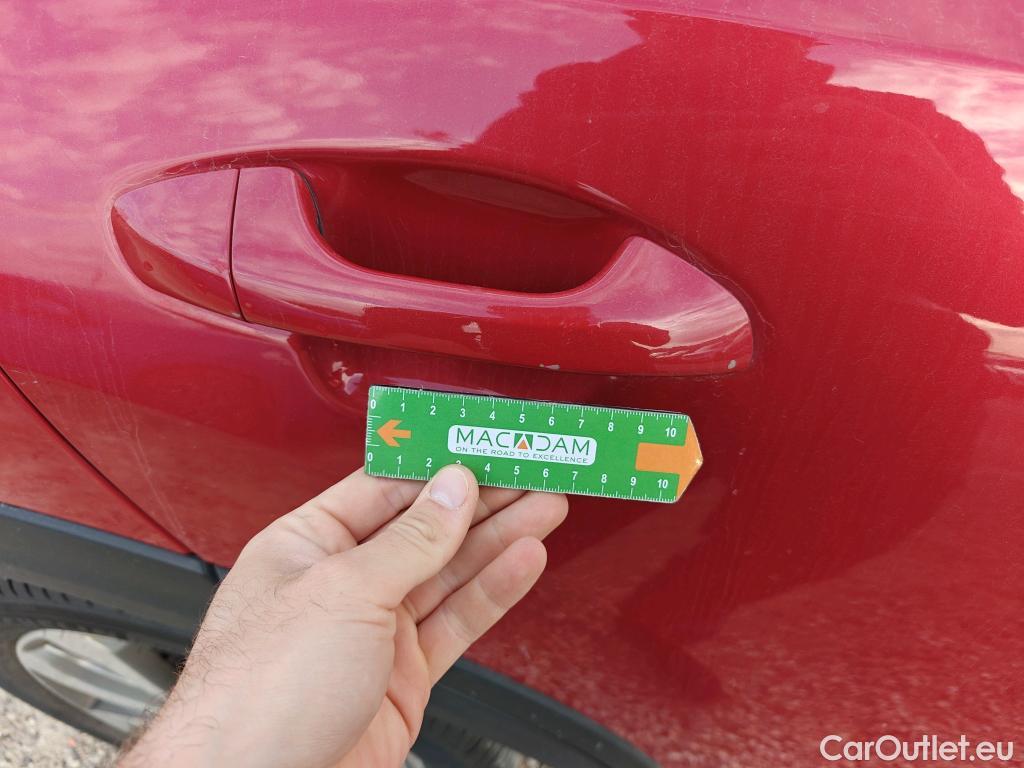  KIA  STONIC KIA  / 2017 / 5P / todoterreno 1.0 T-GDi 74kW (100CV) MHEV iMT Concept #44