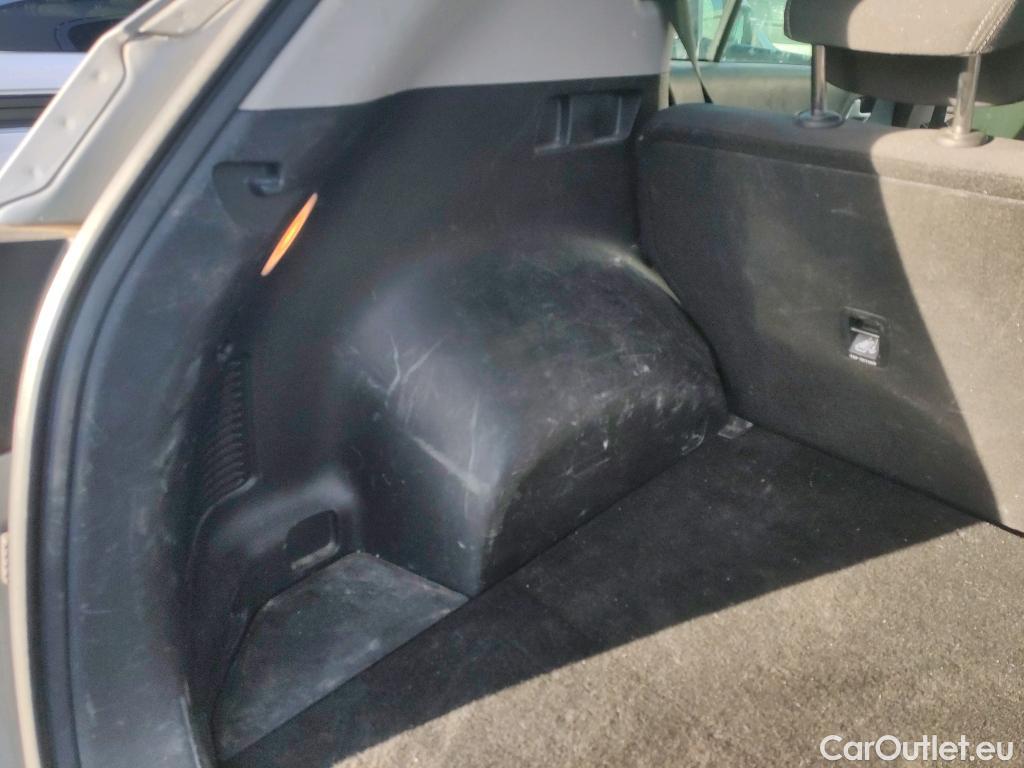  KIA  Sportage KIA  / 2018 / 5P / todoterreno 1.6 GDi 97kW (132CV) Black Edition 4x2(SP) #33