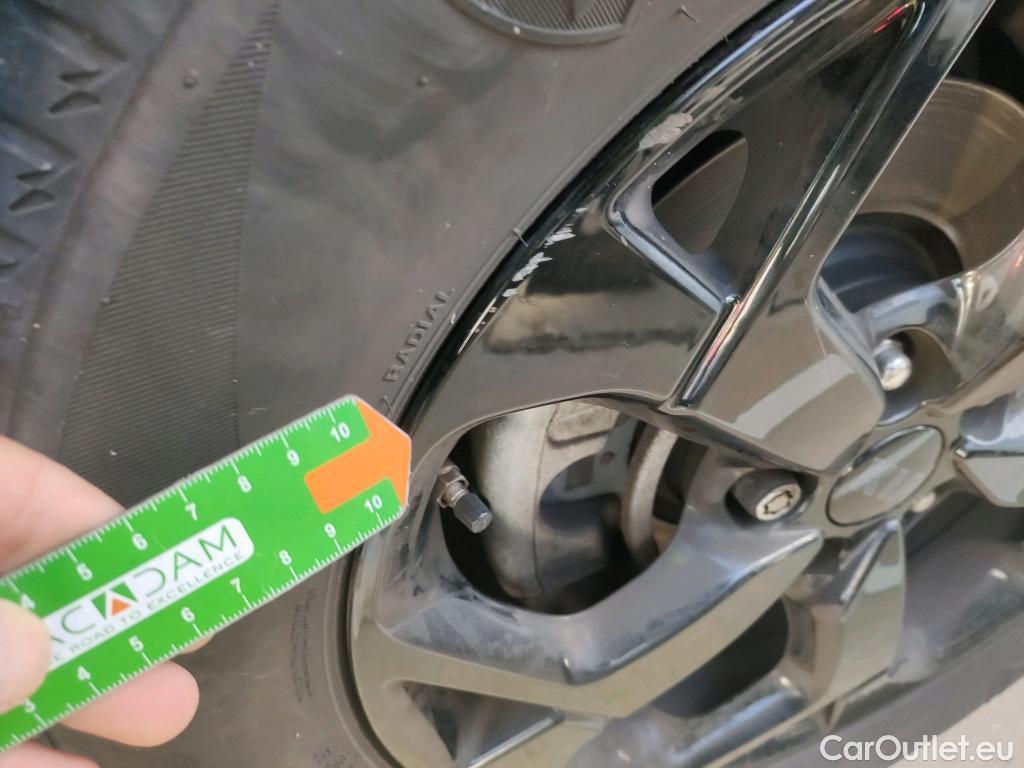  KIA  Sportage KIA  / 2018 / 5P / todoterreno 1.6 GDi 97kW (132CV) Black Edition 4x2(SP) #16