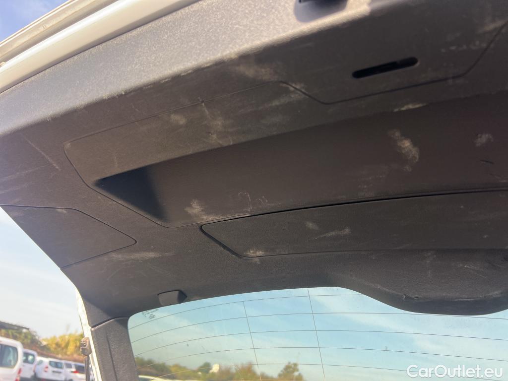  Audi  A1 Sportback AUDI A1 / 2018 / 5P / berlina con portón Sportback Advanced 30 TFSI 81kW (110CV) #10