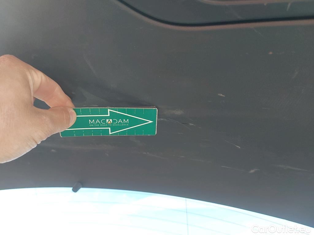  Jaguar  F-PACE JAGUAR  / 2015 / 5P / todoterreno 2.0L i4D AWD Automático R-Sport #6