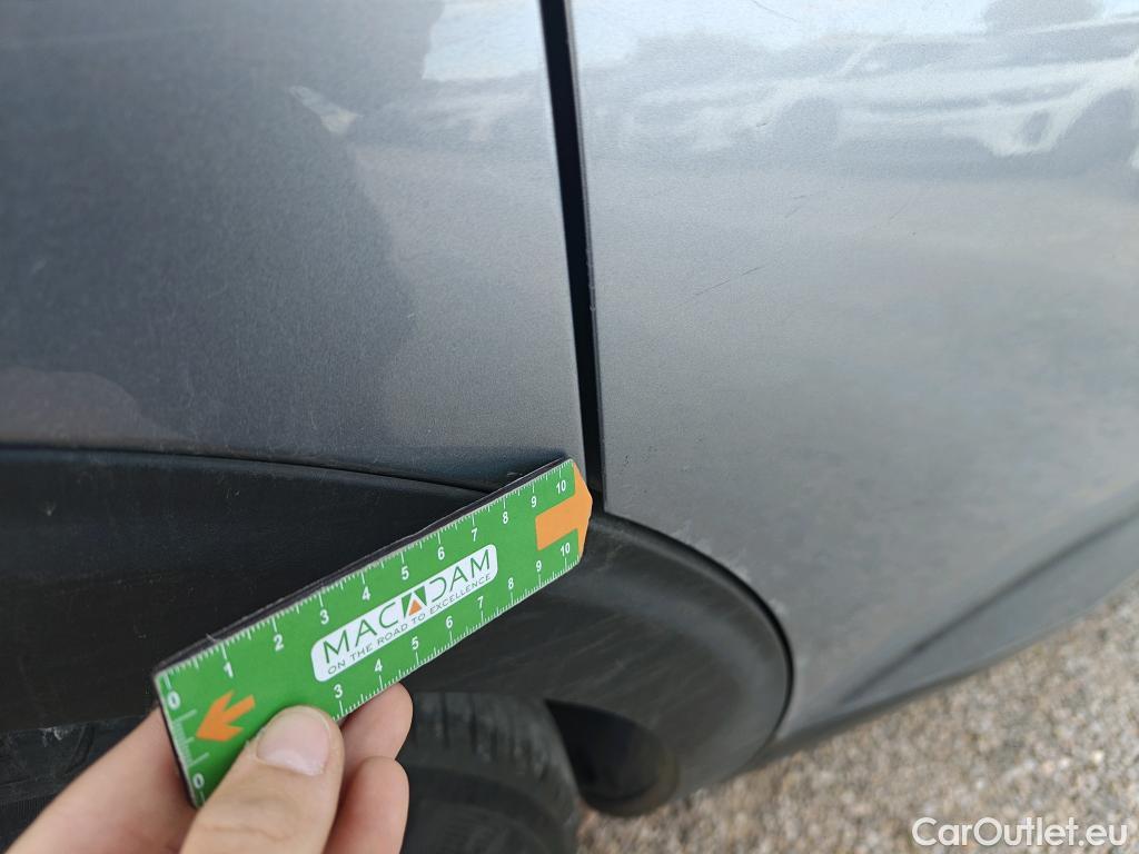  Peugeot  5008 PEUGEOT  / 2020 / 5P / todoterreno 1.5 BlueHDi 96kW S&S Active Pack EAT8 #66