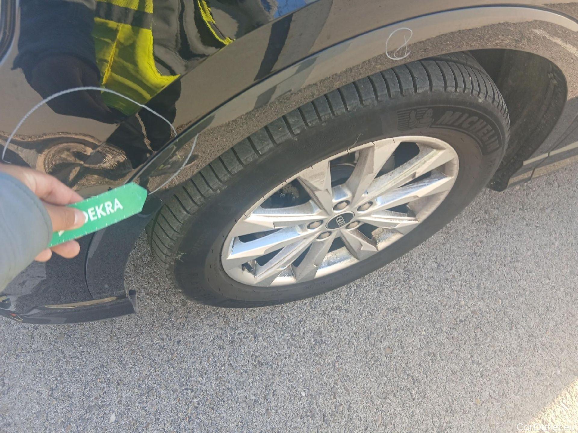  Audi  Q3 AUDI  Sportback / 2019 / 5P / todoterreno Advanced 35 TDI 110kW (150CV) #13