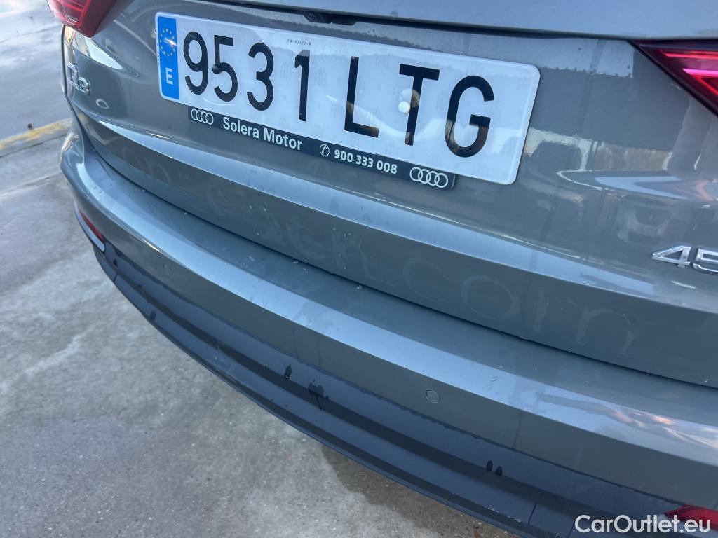  Audi  Q3 AUDI  / 2018 / 5P / todoterreno 45 TFSI e 180kW S tronic Advanced #3