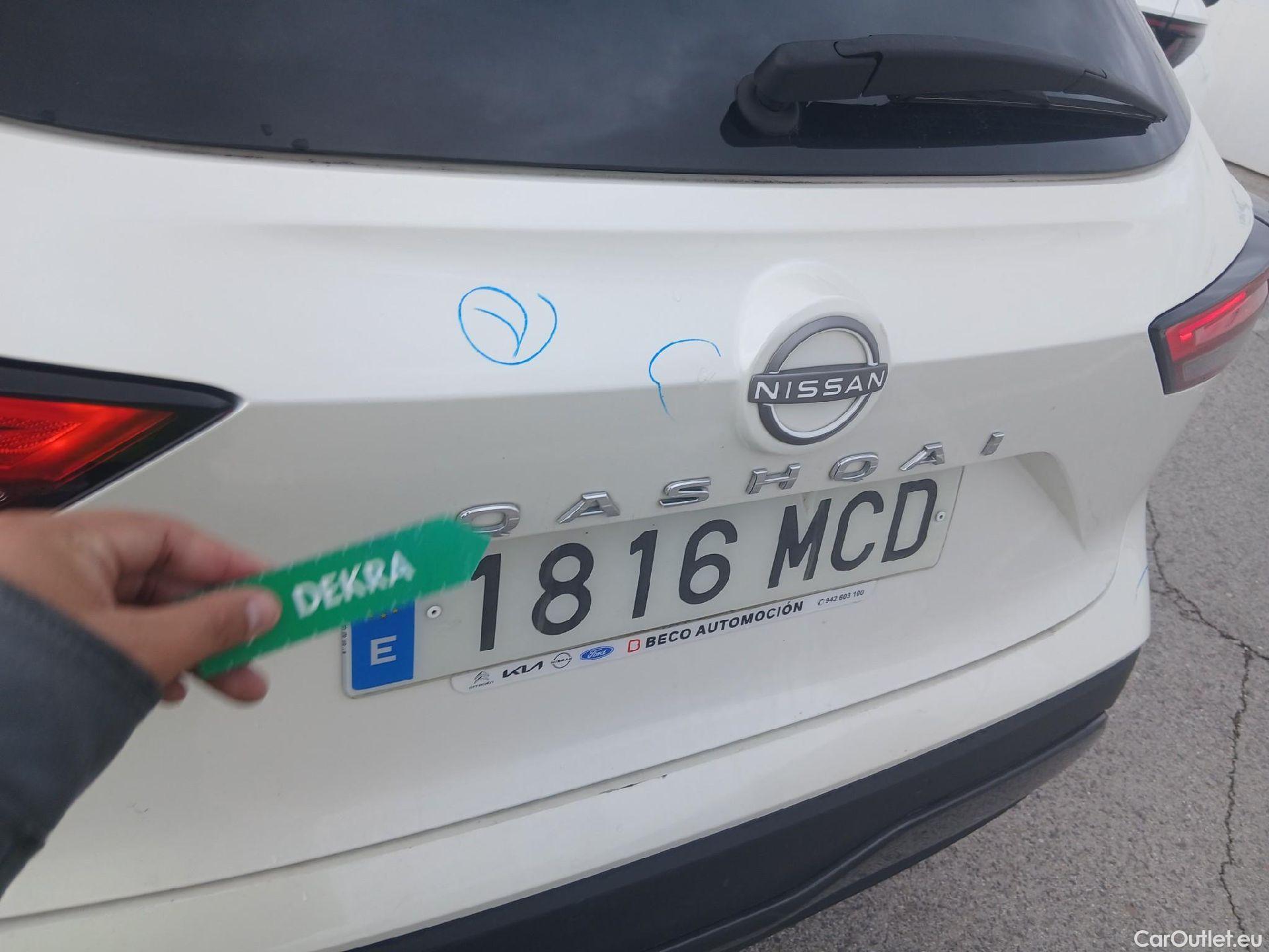  Nissan  Qashqai NISSAN  / 2021 / 5P / todoterreno DIG-T 116kW Xtronic N-Connecta #18