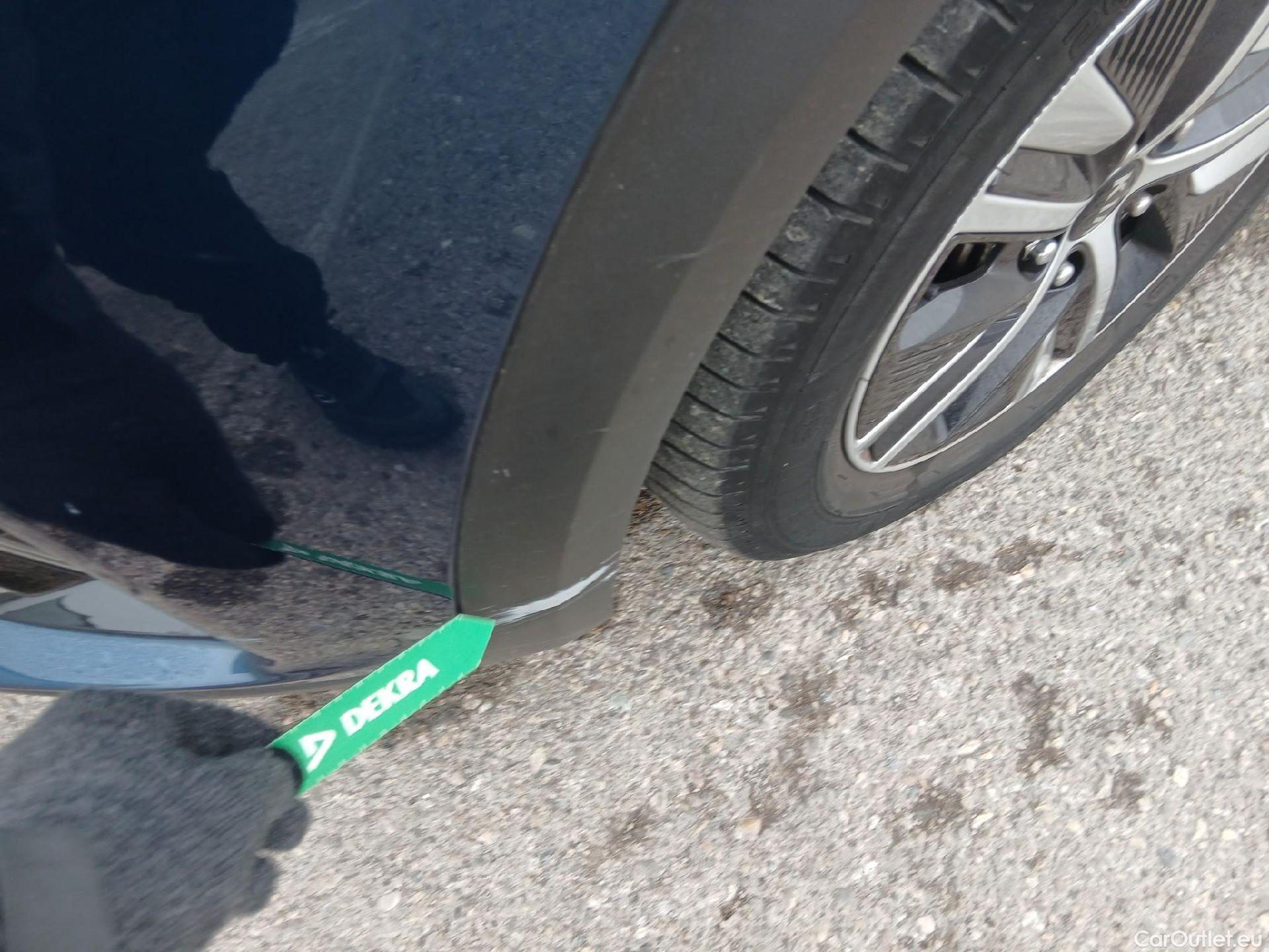  KIA  Niro KIA  / 2019 / 5P / crossover 1.6 GDi HEV 104kW (141CV) Drive #20