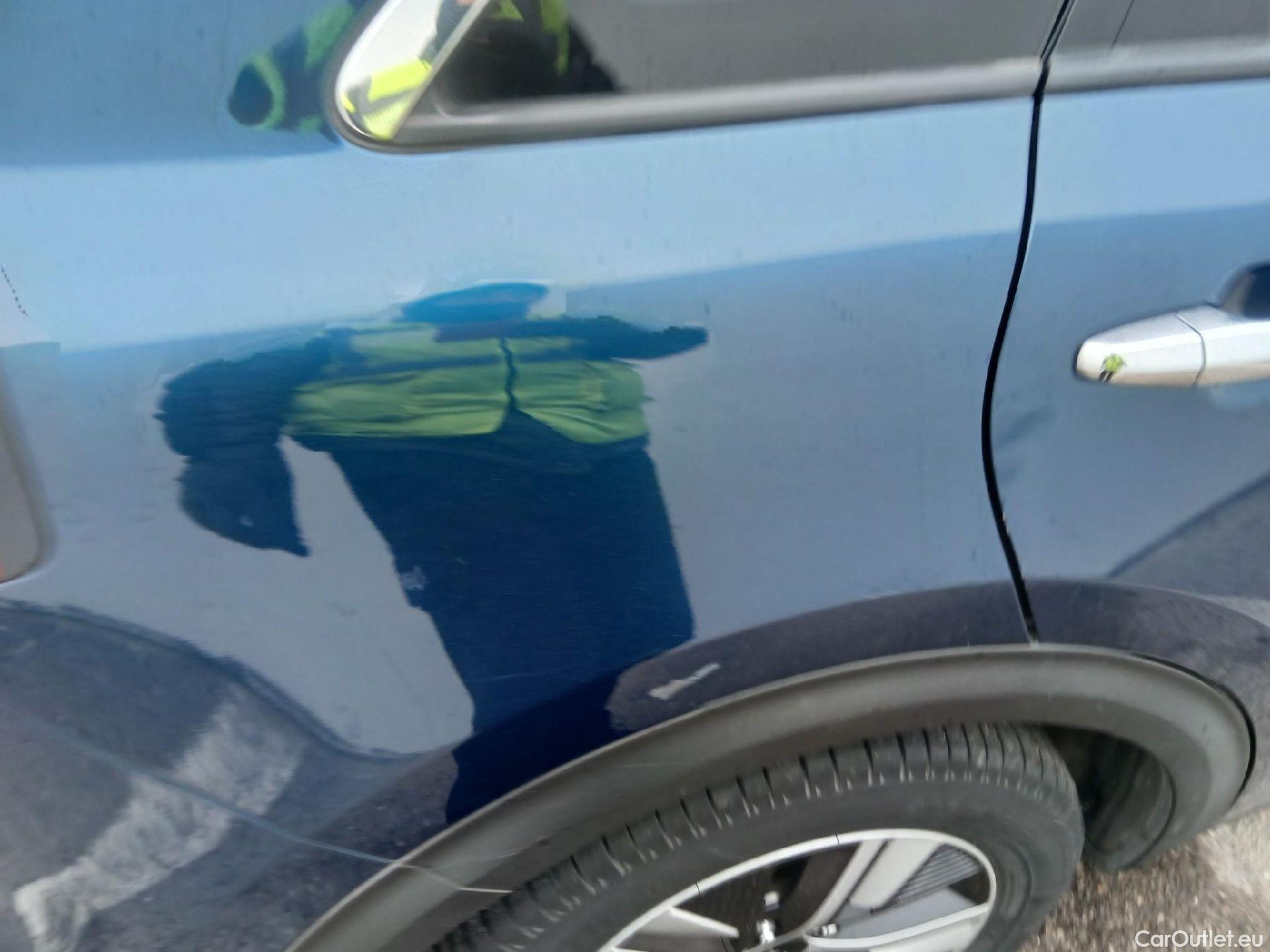  KIA  Niro KIA  / 2019 / 5P / crossover 1.6 GDi HEV 104kW (141CV) Drive #12