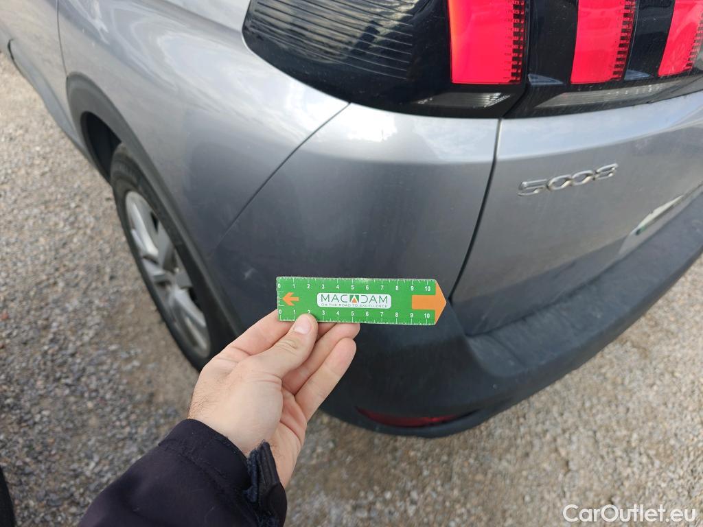  Peugeot  5008 PEUGEOT  / 2020 / 5P / todoterreno 1.5 BlueHDi 96kW S&S Active Pack EAT8 #43