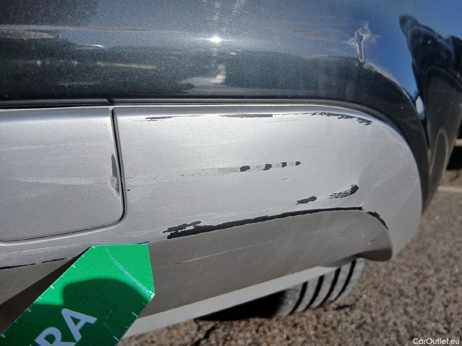  Audi  Q2 AUDI  / 2016 / 5P / todoterreno Design 30 TFSI 85kW (116CV) #13