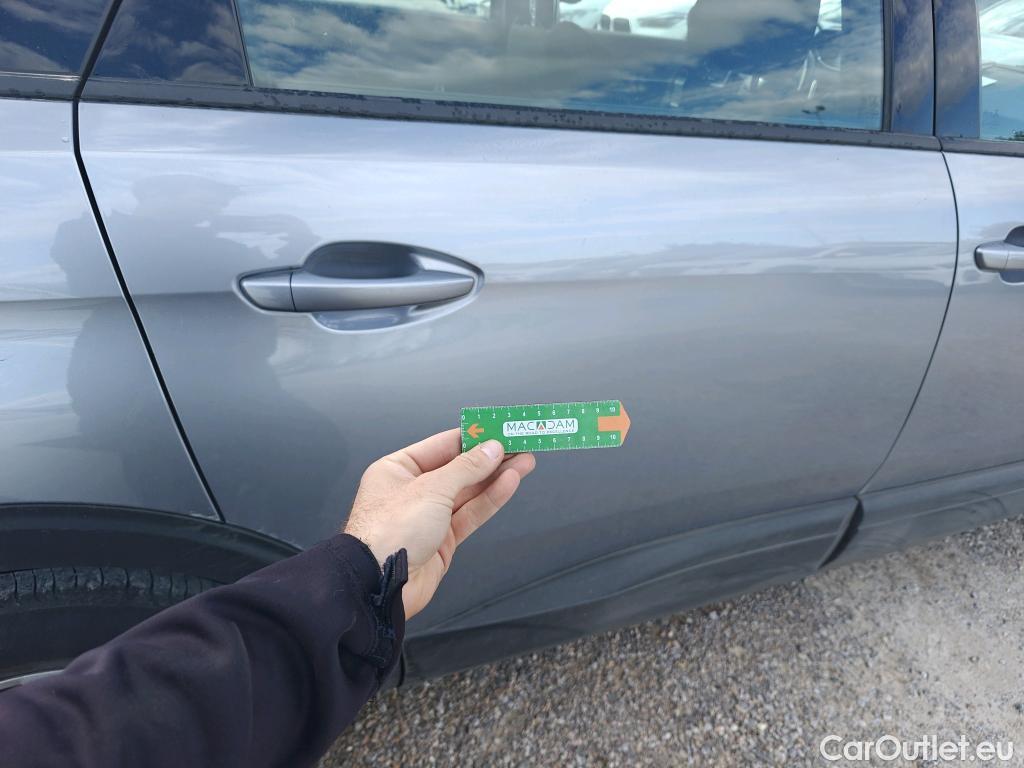  Peugeot  5008 PEUGEOT  / 2020 / 5P / todoterreno 1.5 BlueHDi 96kW S&S Active Pack EAT8 #65