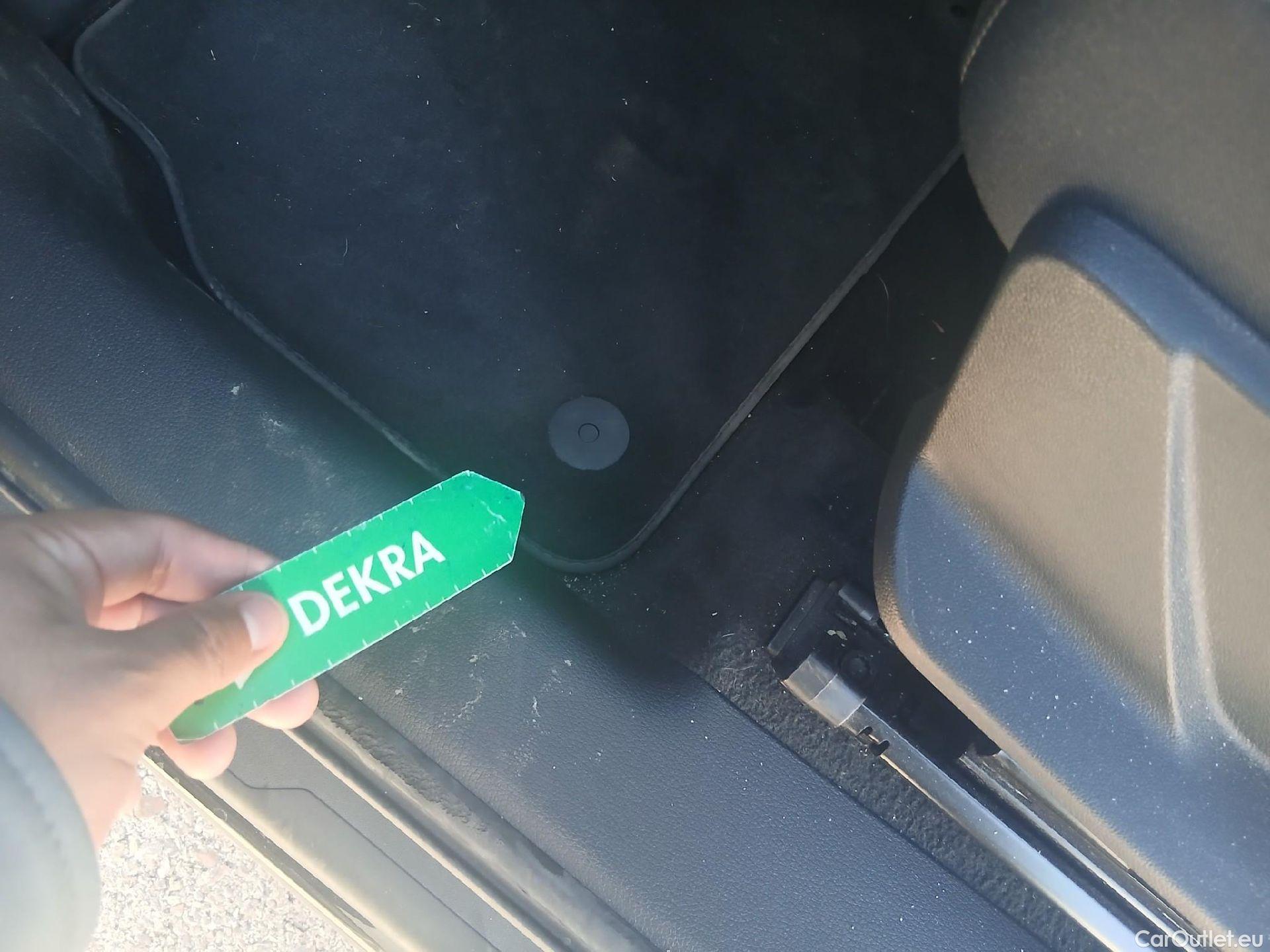  Audi  Q3 AUDI  Sportback / 2019 / 5P / todoterreno Advanced 35 TDI 110kW (150CV) #3