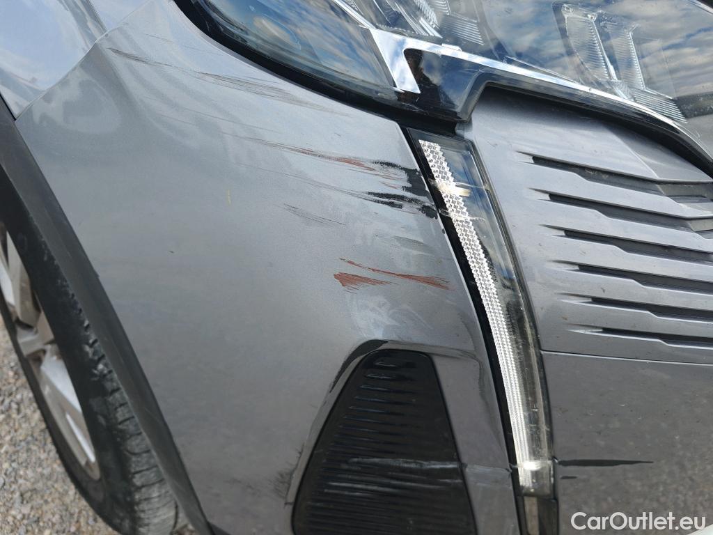  Peugeot  5008 PEUGEOT  / 2020 / 5P / todoterreno 1.5 BlueHDi 96kW S&S Active Pack EAT8 #30